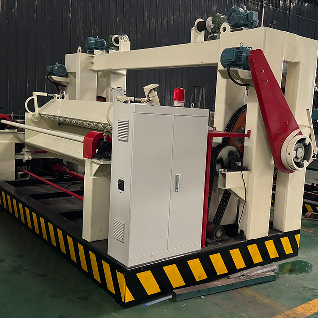 Máquina de descascamento de folheado no face do eixo para máquina de fazer compensado