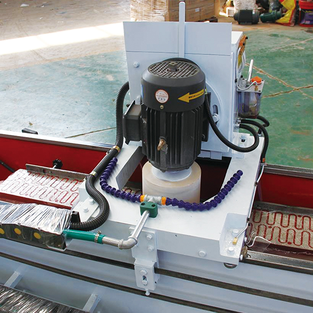 Afiador de facas para produção de folheados - MZ6115