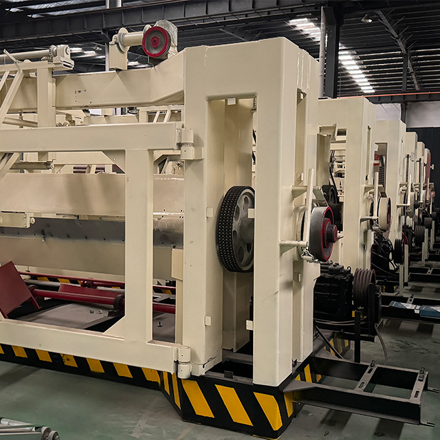 Máquina de descascamento de folheado no face do eixo para máquina de fazer compensado